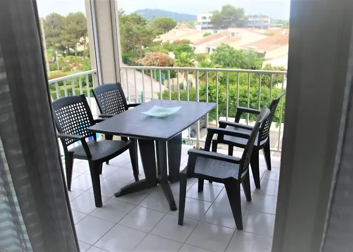 213, Natura Beach, Village Naturiste * Agde