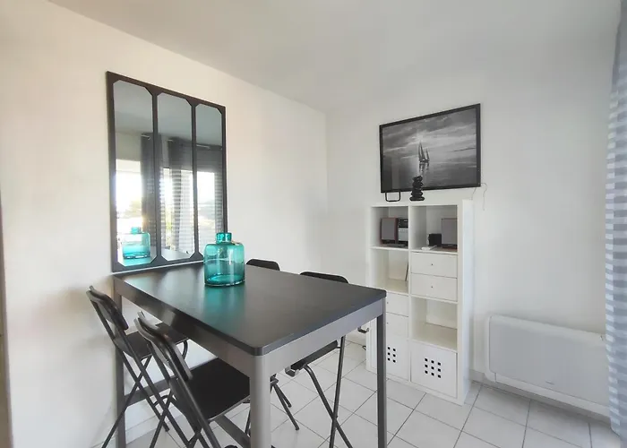 213, Natura Beach, Village Naturiste